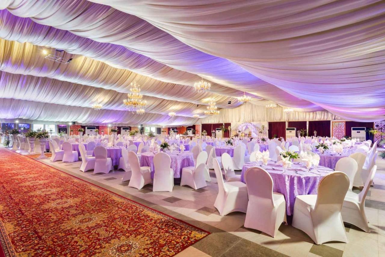 Ramada Plaza By Wyndham Karachi Airport Hotel Exterior foto The Grand Ballroom